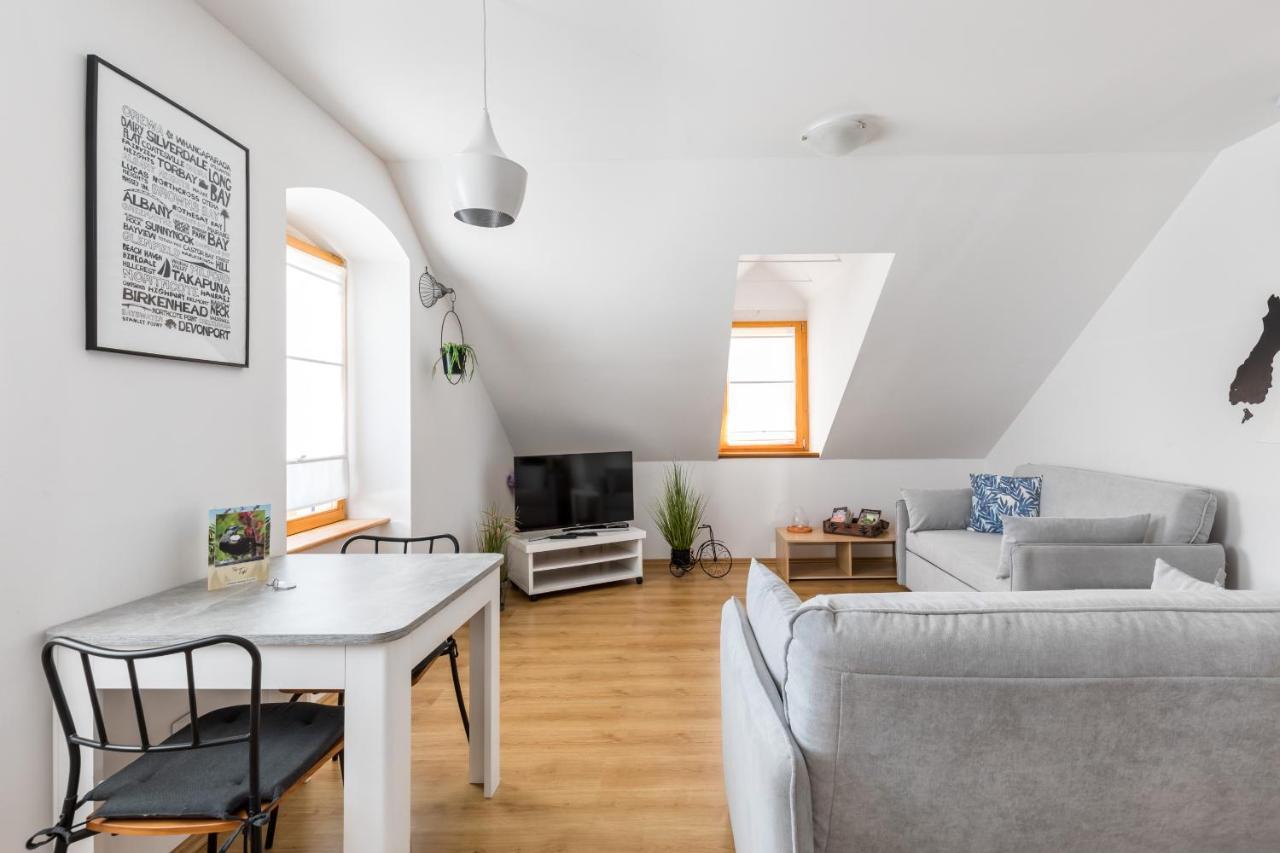 מימיצה Waterview Apartments מראה חיצוני תמונה