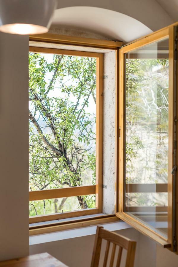 מימיצה Waterview Apartments מראה חיצוני תמונה
