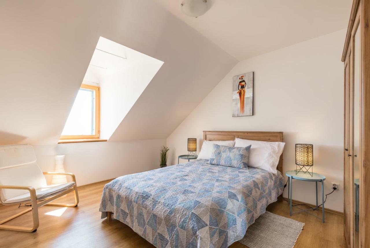 מימיצה Waterview Apartments מראה חיצוני תמונה