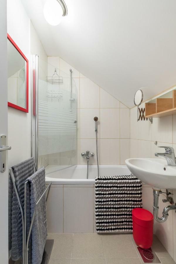 מימיצה Waterview Apartments מראה חיצוני תמונה
