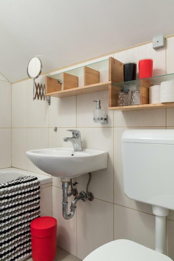 מימיצה Waterview Apartments מראה חיצוני תמונה