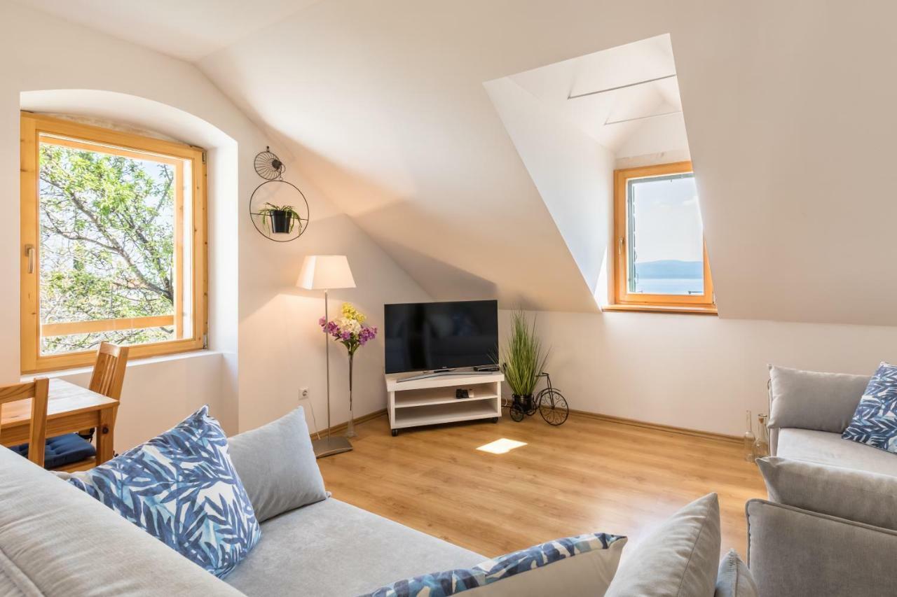 מימיצה Waterview Apartments מראה חיצוני תמונה