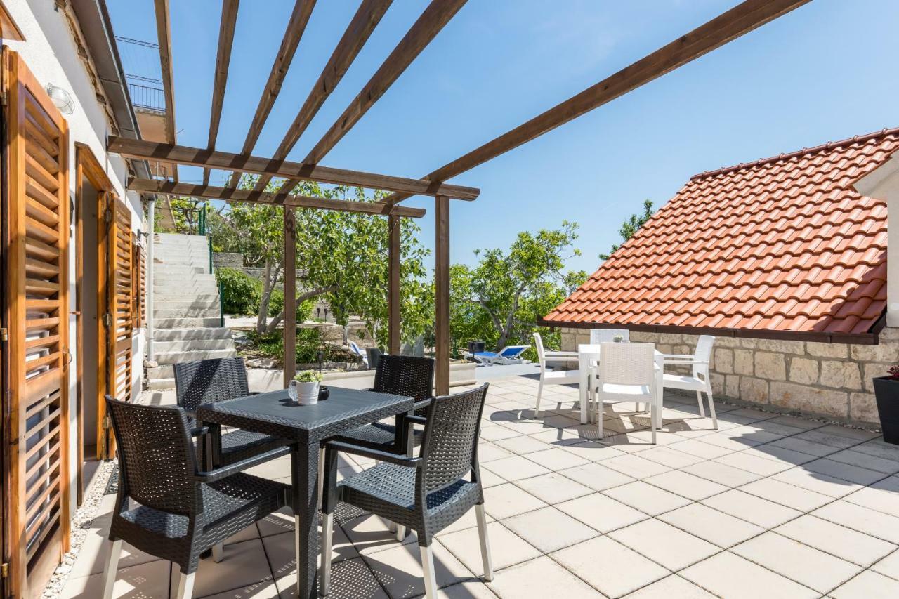מימיצה Waterview Apartments מראה חיצוני תמונה