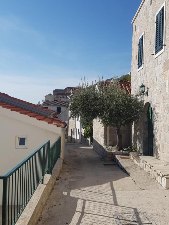 מימיצה Waterview Apartments מראה חיצוני תמונה